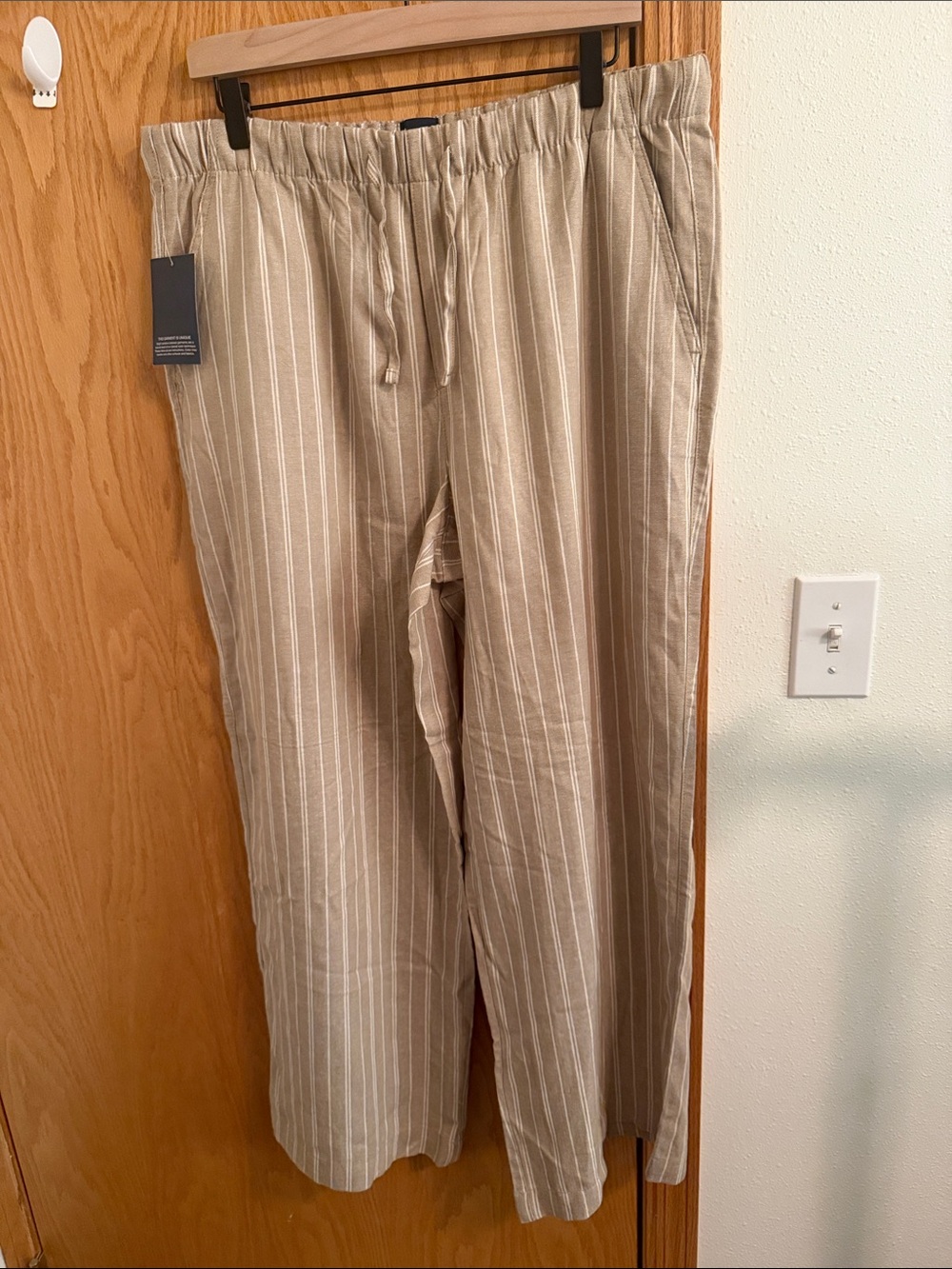 GAP Wide-Leg Drawstring Pants in Beige with White Pinstripes